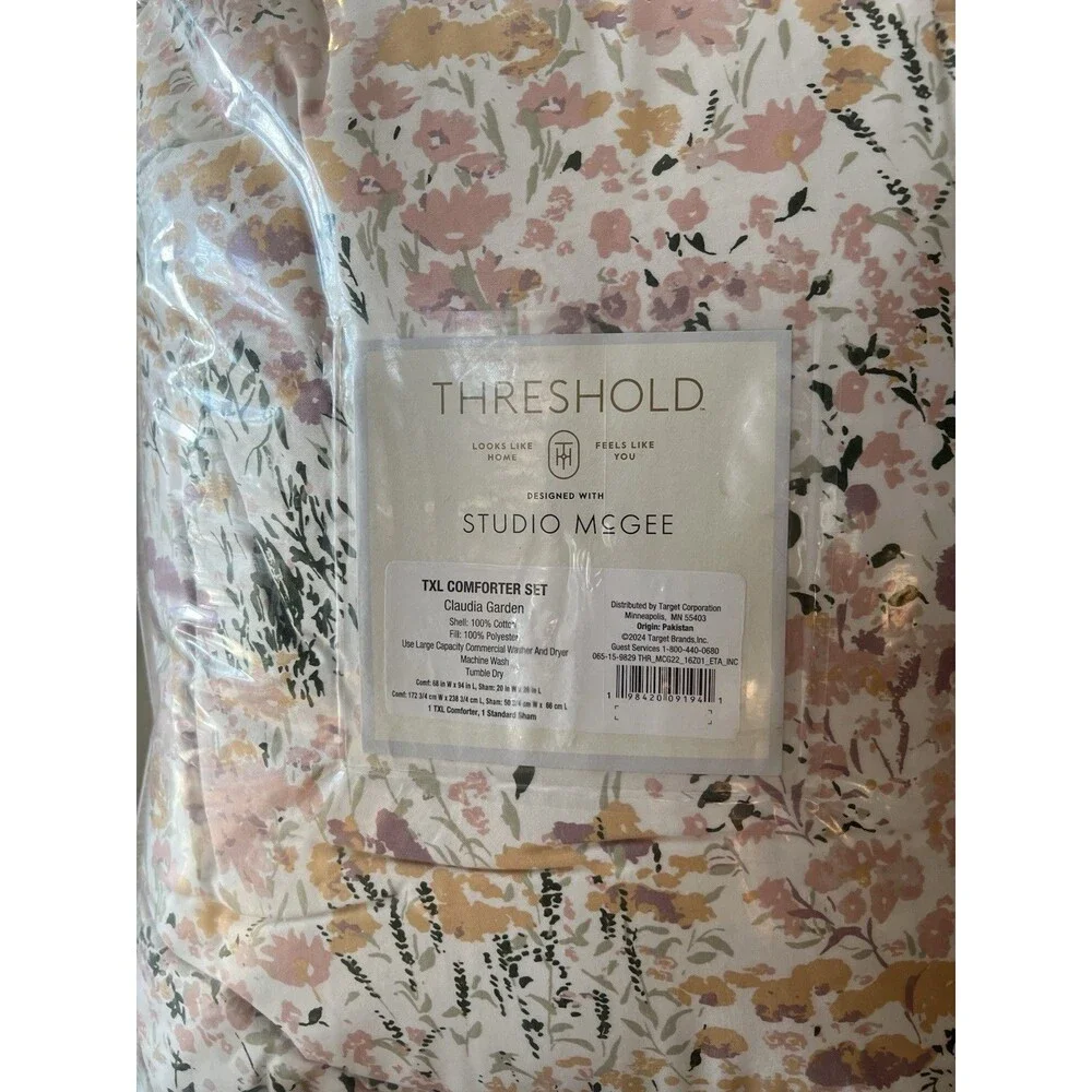 RARE Reversible Floral and Stripe Comforter Twin/Twin Extra Long Set- NEW- McGee